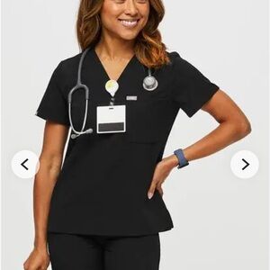 Figs one pocket scrub top